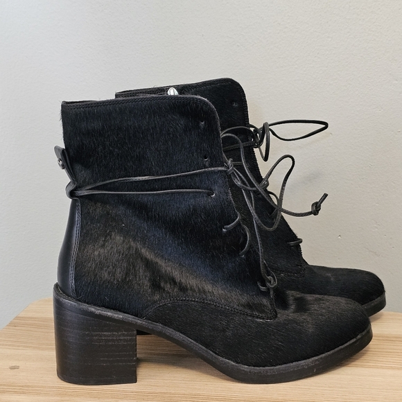 UGG black Oriana exotic calf hair boots 9.5 - Picture 9 of 10